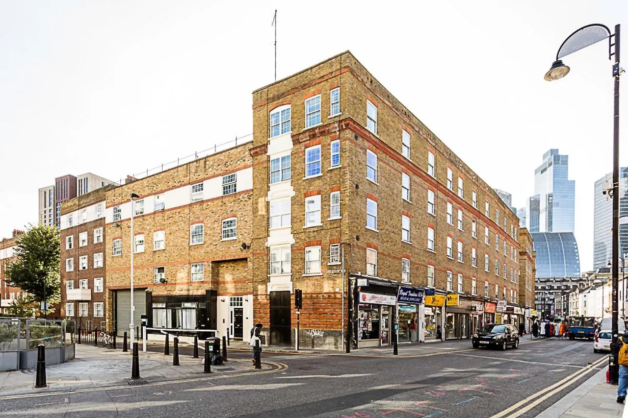 Cosy Spitalfields Hideaway Apartment London
